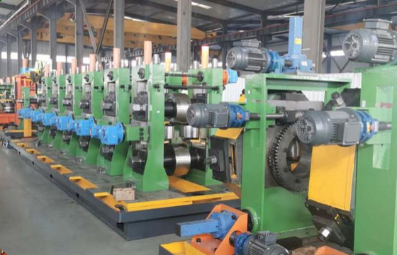 380v Erw Tube Mill Production Line Wysoce wydajna maszyna do spawania i formowania