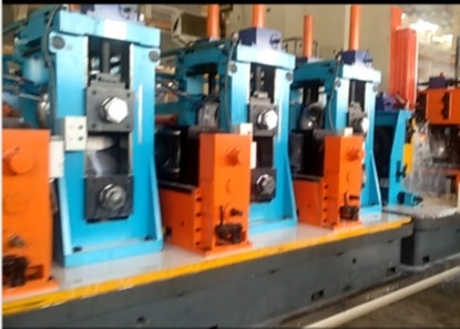 ISO9000 50X50-140x140MM Wysokiej Precyzji Square Tube Mill Zwożona Linia Produkcyjna Rury