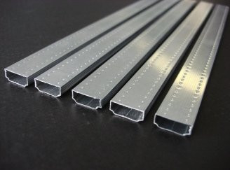 Linka produkcyjna z rurą aluminiową z przekładką dystansową Unikalna konstrukcja Brak deformacji
