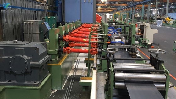 Młyn formujący do maszyny do produkcji rur stalowych Zgrzewanie indukcyjne HF o mocy 200 KW