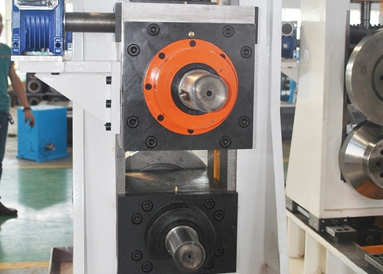 Rozmiar kwadratowy 70x70-200x200mm Erw Tube Mill Machine o grubości 4,0-12 mm