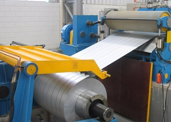 Masa cewki Maks. 35000 kg 3 ~ 14 mm × 1600 mm Maszyna do cięcia wzdłużnego ze stali metalowej