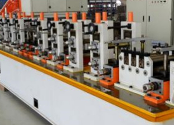 Linia maszynowa do obróbki okrągłych i kwadratowych rur 100 m/min