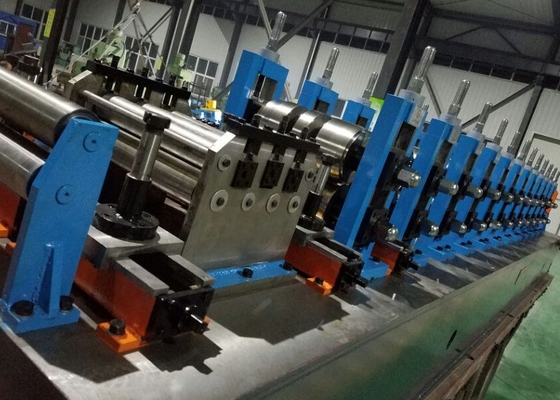 Automatyczna maszyna do tworzenia rur stalowych 200 kW