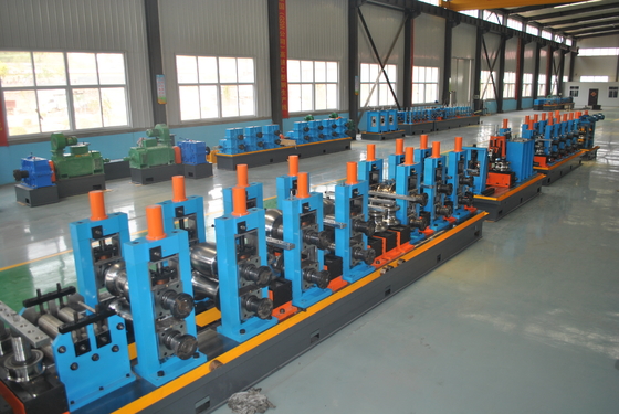 Wysokiej precyzji SS Tube Mill Machine Milling Saw Steel Pipe Production Line