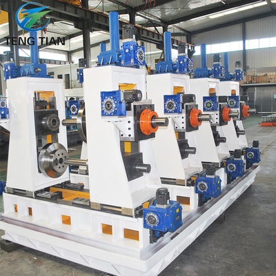 Automatyczne serwo regulowanie bez walcowania Chnage Square Tube Mill Making Machine