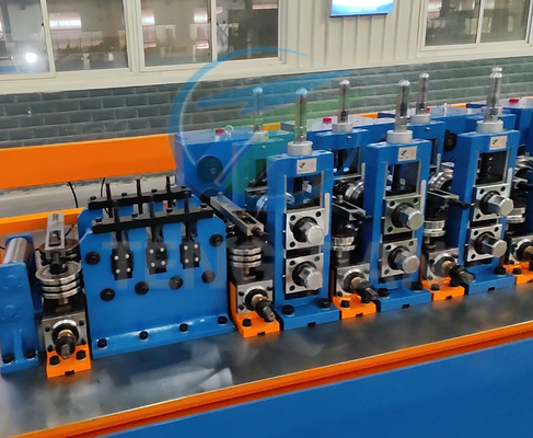Maszyna do produkcji rur ze stali węglowej Spawarka półprzewodnikowa 200 kW HF
