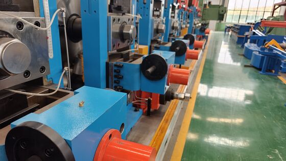 Zaawansowana walcownia rur ERW z technologią spawania wysokiej częstotliwości do rur ze stali węglowej Maszyna do walcowania rur CE ISO do rur 21-63 mm 50 m/min