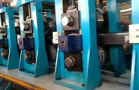 Prosty szew 80 m / min 350kW Square Tube Mill