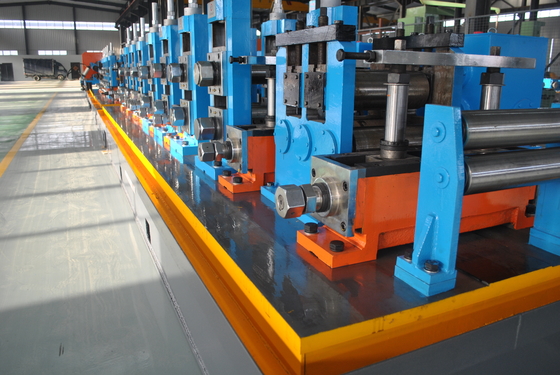 4 - 10 mm grubości Erw Steel Pipe Mill High Performance Spawane
